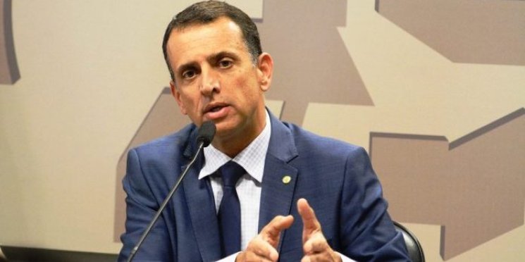 Associações Comerciais exigem igualdade de direitos entre compras on-line internacionais e o comércio brasileiro
