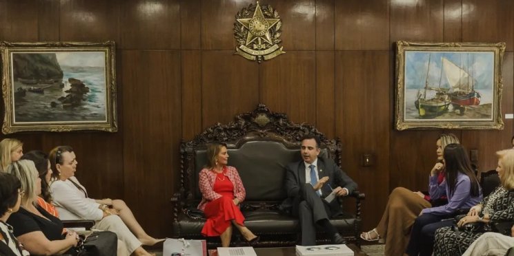 CMEC faz visita ao presidente do Senado, Rodrigo Pacheco