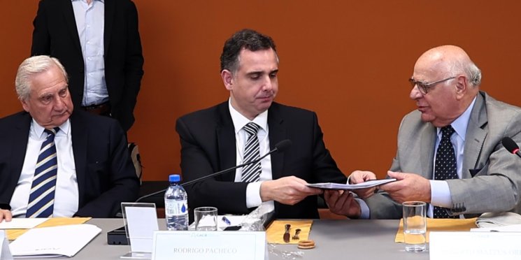 Presidente do Senado atende ao chamado da Rede de Associações Comerciais e se une ao movimento em defesa do Simples na Reforma Tributária