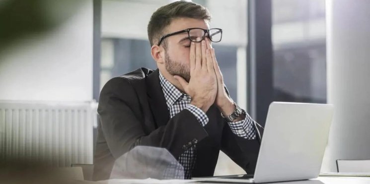 NR-1: norma sobre saúde mental no trabalho deve ser adiada para 2026