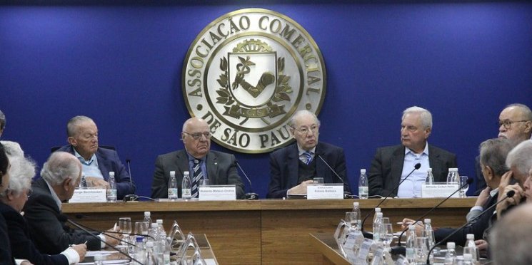 “Brasil não tem estratégia de inserção global”, afirma Rubens Barbosa, ex-embaixador do Brasil nos EUA
