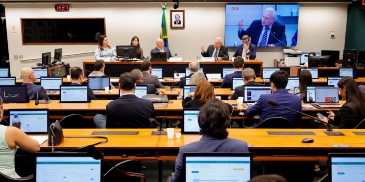 “Tudo no país se corrige, menos o Simples, a maior revolução social de inclusão de empreendedores no Brasil”, critica Cotait