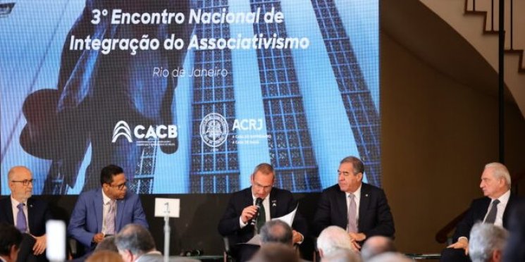 Associações Comerciais apontam caminhos para melhoria do ambiente de negócios