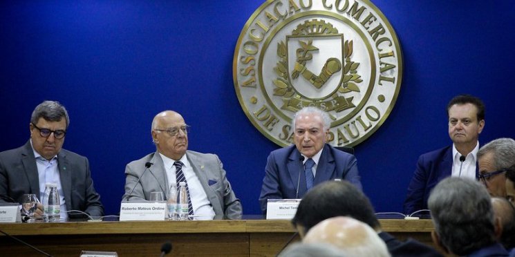 Em palestra na ACSP, Michel Temer alerta para riscos da polarização política