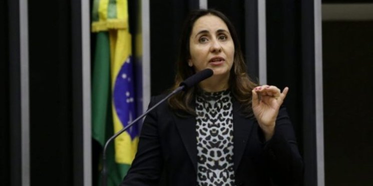 Manifesto das Associações Comerciais sobre jornada de trabalho chega ao Congresso e ao Governo Federal