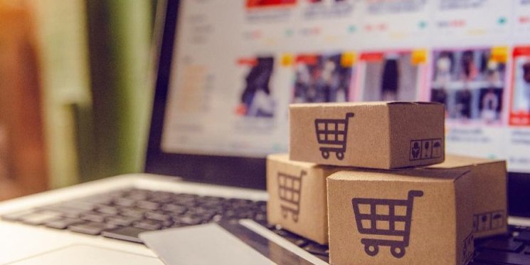 Rede de Associações Comerciais alerta para impactos da isenção de impostos nas compras internacionais: “competição desleal”